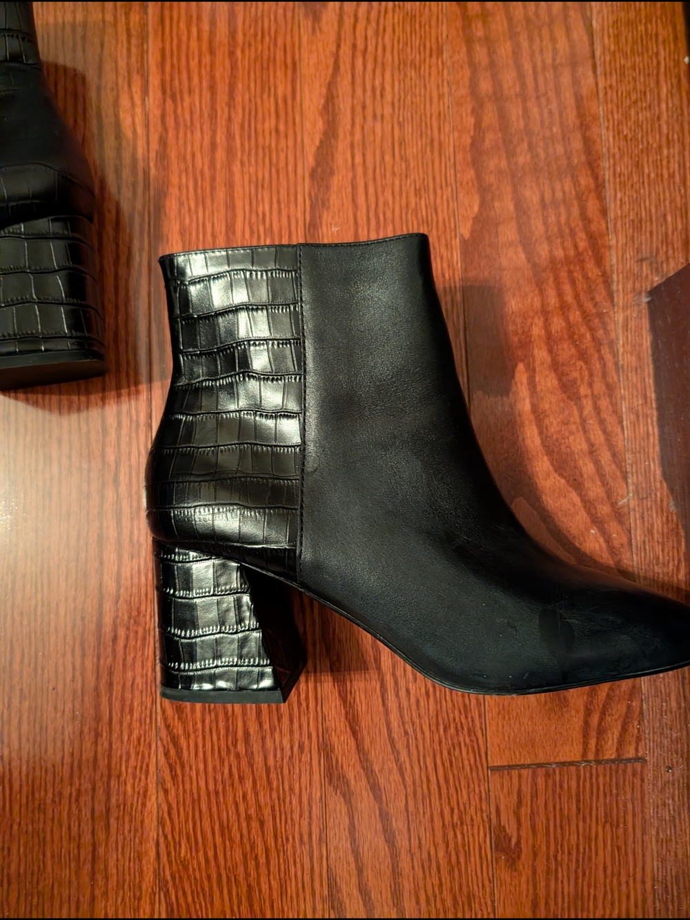 Aldo Boots - Picture 3 of 6